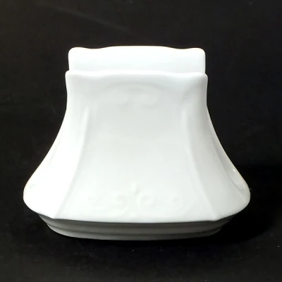 CHODZIEŻ-SERWETNIK *KAMELIA* 000