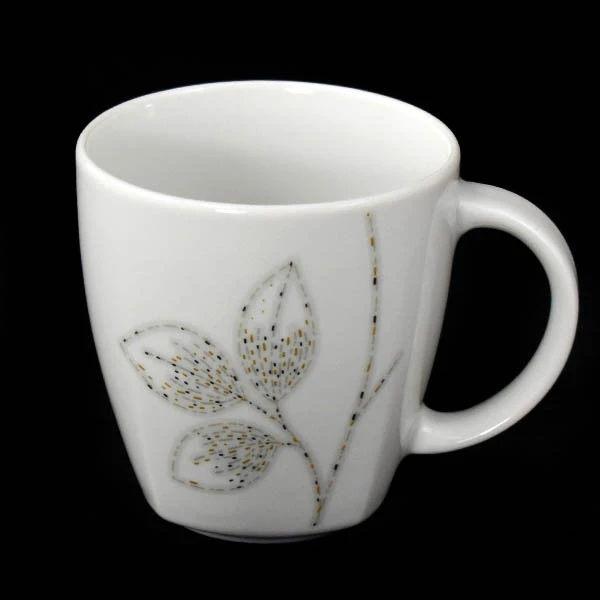 LUB-KUBEK 30 VICTORIA DEK.5566