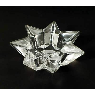 SZ-ŚWIECZNIK SZKLANY GWIAZDA 10*3,5CM LT0452