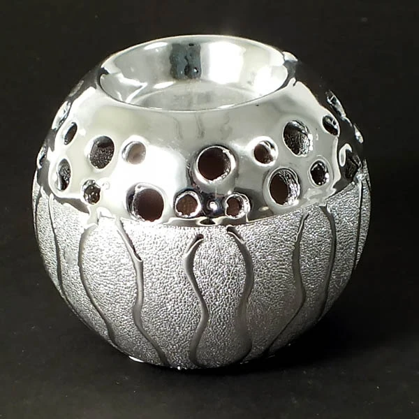 TOM-ŚWIECZNIK KULA SREBRNY 7,5CM WS11