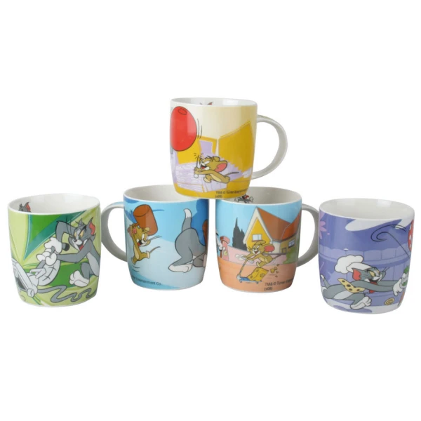 VER-KUBEK *TOM&JERRY*HISTORIA