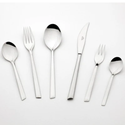 GERLACH-KPL.68SZT SZTUĆCÓW W WALIZCE *03M*