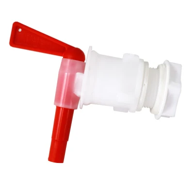 DOMOS-KRANIK PLASTIKOWY 3/4'' DO BECZEK I KANISTRÓW Z USZCZELKAMI I NAKRĘTKĄ