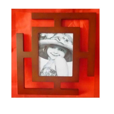 TOM-RAMKA NA ZDJĘCIA 33.2X28.21.2CM HY050