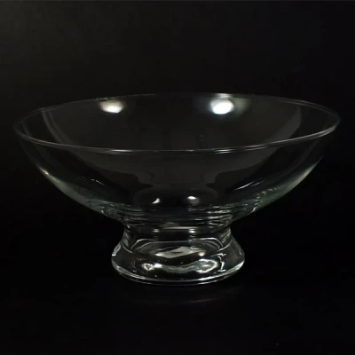 KLAUDIA-SALATERKA NA NODZE W274