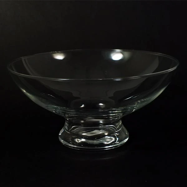 KLAUDIA-SALATERKA NA NODZE W274