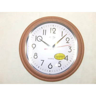 XE-ZEGAR ŚCIENNY 5055