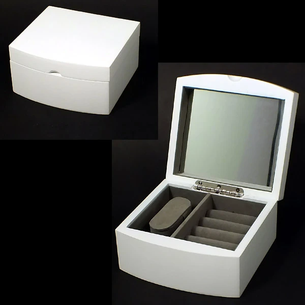 TOM-SZKATUŁKA DREWNO TW22 15X8X14CM