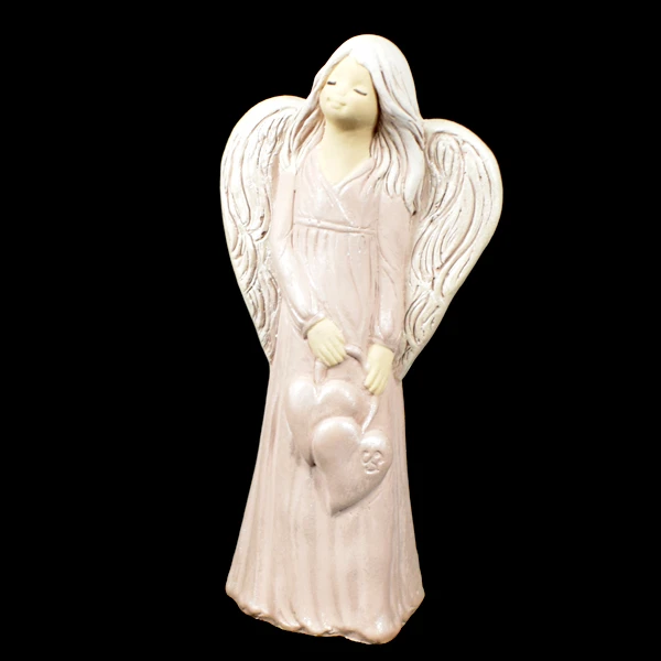 CA-FIGURKA CERAMICZNA *LUCYNKA Z SERCEM* 259