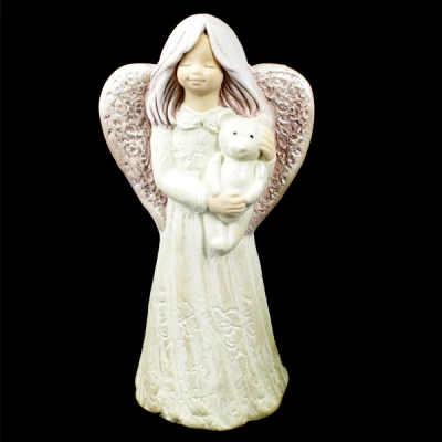 CA-FIGURKA CERAMICZNA *LUCYNKA Z MISIEM* 262