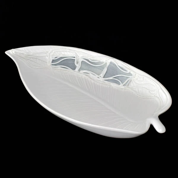 CER-LIŚĆ MANUKA MAŁY *WITRAŻ-BIAŁY* C-938W