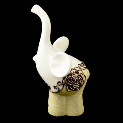 CER-SŁOŃ PLASTUŚ DUŻY *1/2 RÓŻA-KREM* C-555-1/2R