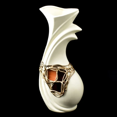 CER-WAZON PIÓRKO DUŻY *WITRAŻ KREM* C-681W