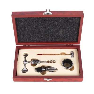 TOM-AKCESORIA DO WINA AW21