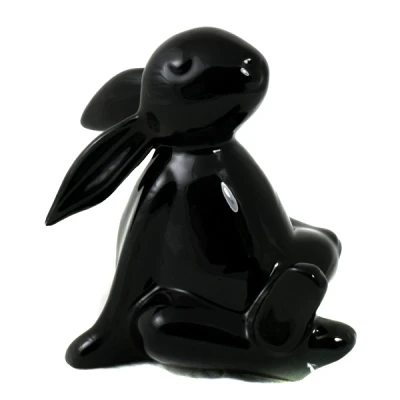 CRK-ZAJĄC SIEDZĄCY PO TURECKU *SZKLIWO CZARNE* C-762SZK