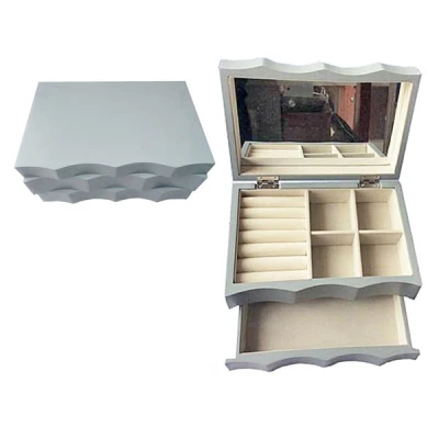 TOM-SZKATUŁKA DREWNIANA 24X11,5X16,5CM TW30