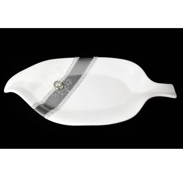 CER-LIŚĆ FALOWANY *DEKOR PASEK-BIAŁY* C-764P