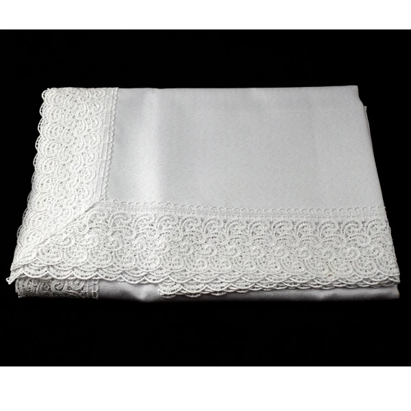 MESA-OBRUS 404 *GIPIURA* BIAŁY 140X240