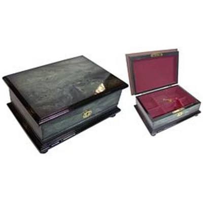 TOM-SZKATUŁ.26*19*11,5 10W2544