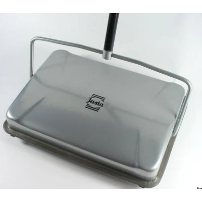 ODKURZACZ RĘCZNY *JASIA*