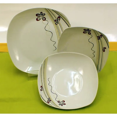 SZ-KPL.TALERZY 18 EL. KWADRAT GS2011-0429