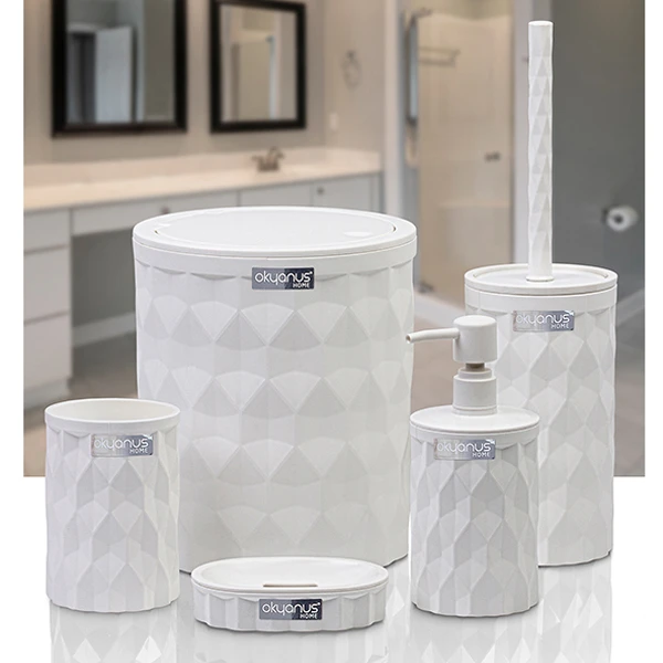 ZESTAW ŁAZIENKOWY BIAŁY KOMPLET DO WC 6 ELEMENTÓW DOZOWNIK SZCZOTKA KOSZ