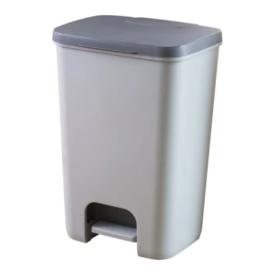 KOSZ Z PEDAŁEM 40L ESSENTIALS CURVER 225359