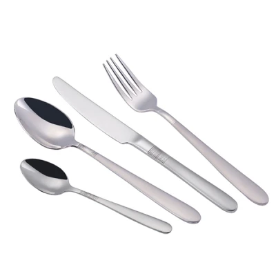 SPL-1518 ZESTAW SZTUĆCÓW W PUDEŁKU 24 EL.